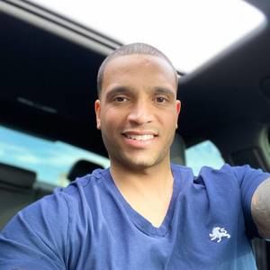 Meet your Posher, Corey